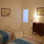 Vigna Del Duca Bed & Breakfast 3*