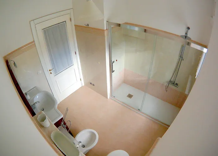 Vigna Del Duca לינה וארוחת בוקר 3*